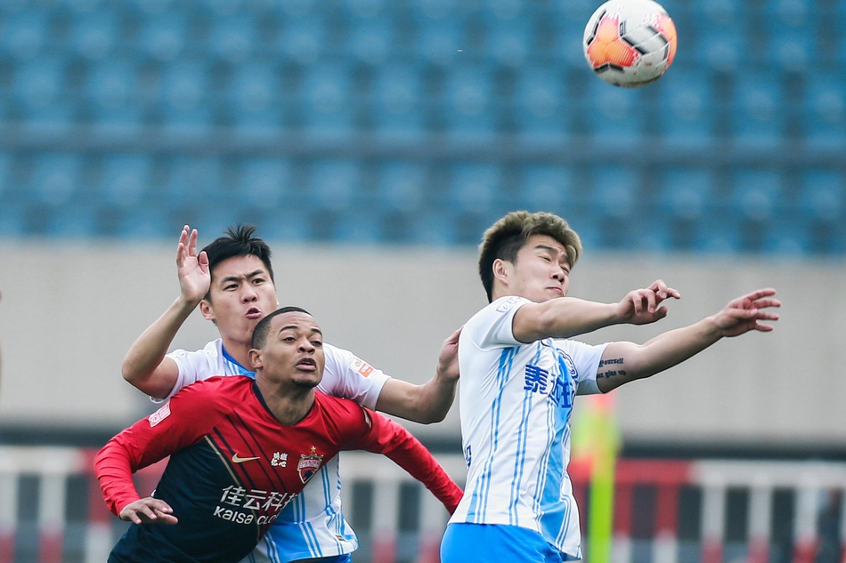 包含深圳佳兆业客场输球，加紧训练以更好备战的词条