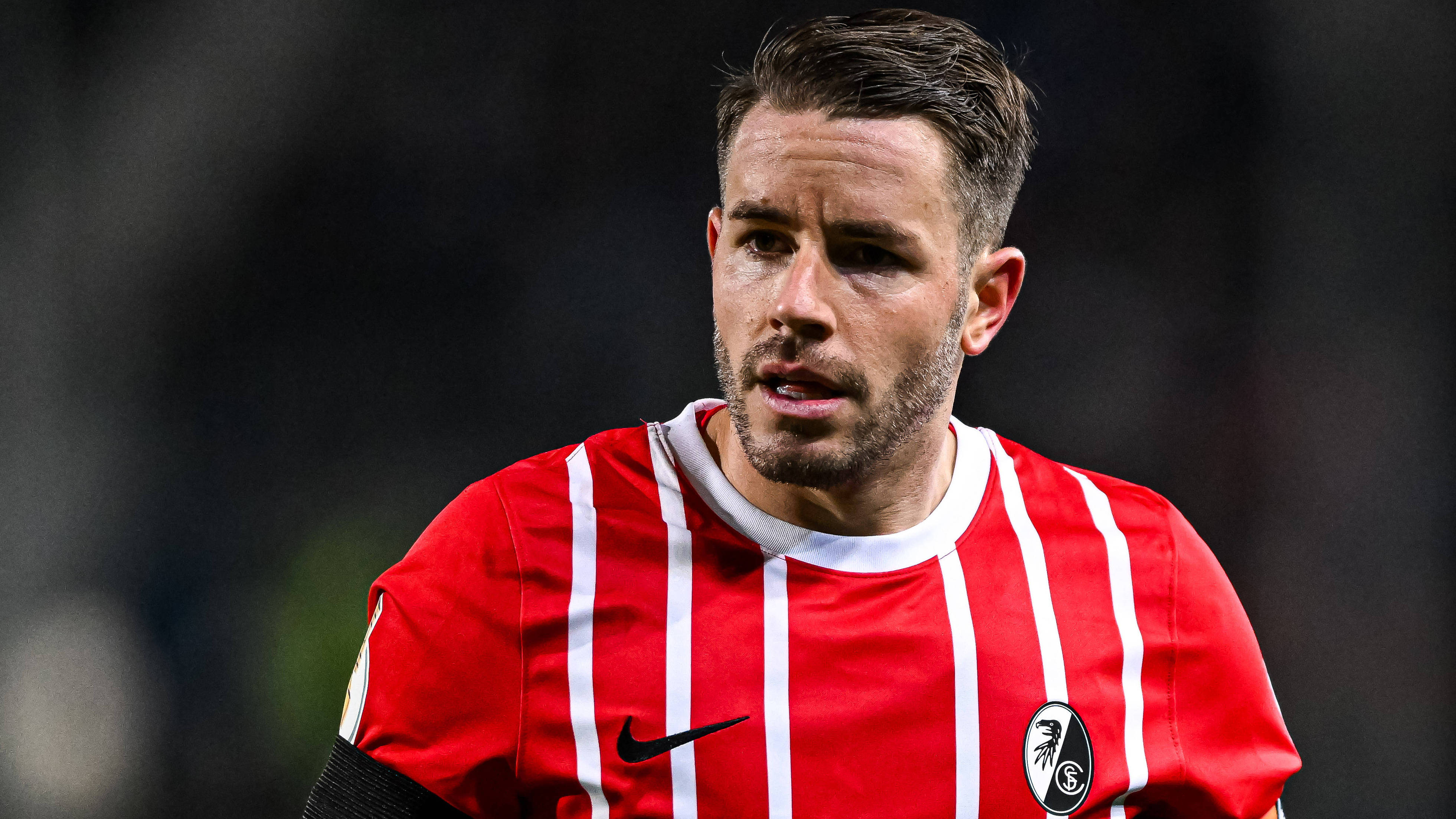 关于弗赖堡球员集训,备战重要比赛的信息 关于弗赖堡球员集训,备战重要比赛的信息