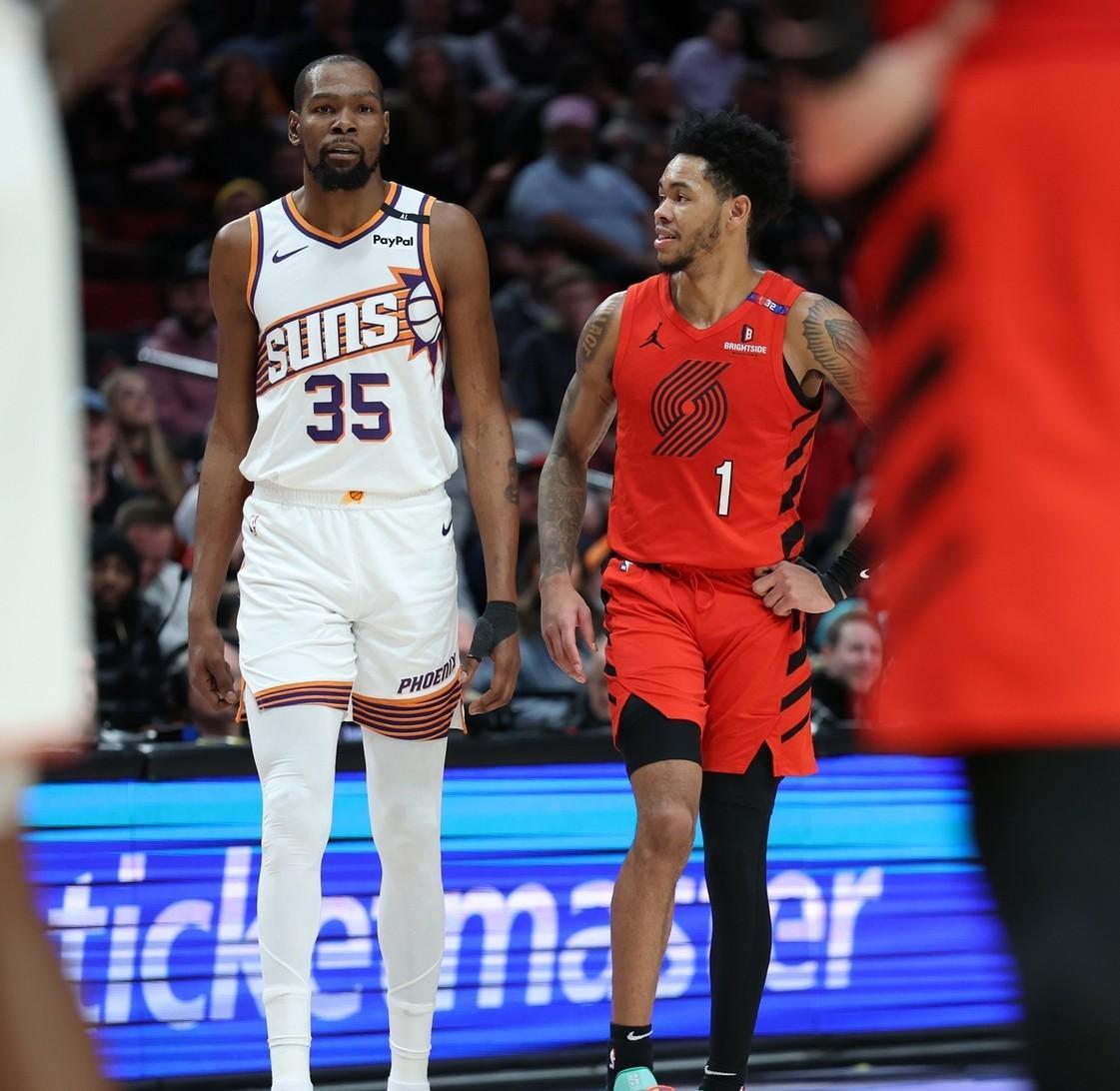 爱游戏网页版-开拓者后卫表现抢眼，一举击败老对手的简单介绍