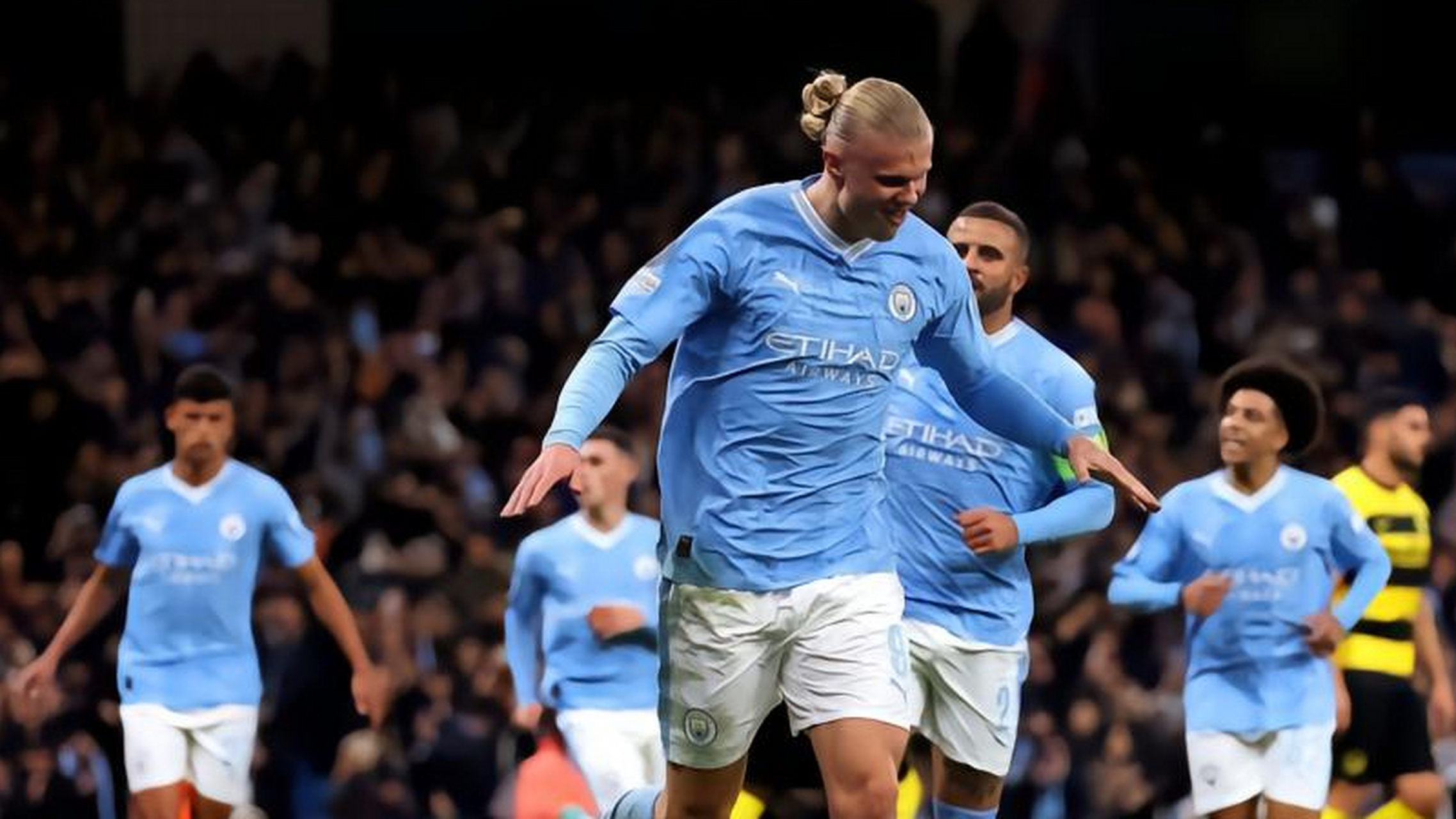 曼城全胜晋级,欧冠淘汰赛前景美好 曼城全胜晋级,欧冠淘汰赛前景美好