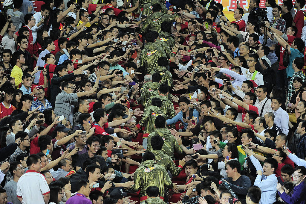 爱游戏亚洲官网-中超超级联赛给球迷带来更多精彩表现