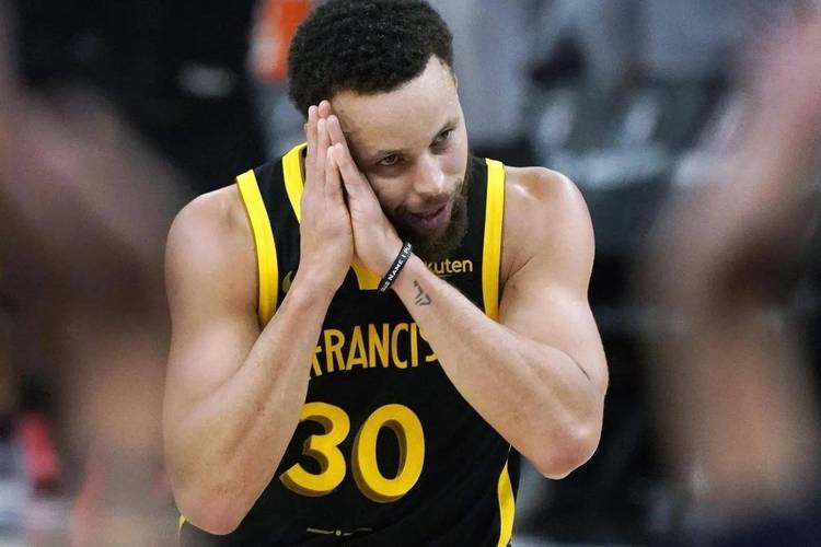 爱游戏网页版-包含勇士老将回归赛场，为球队带来新活力的词条