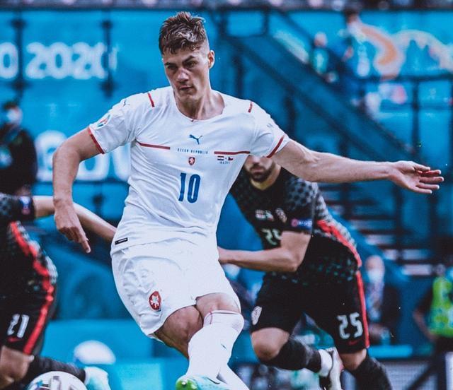 丹麦不敌捷克,小组赛出线形势出现一定波动的简单介绍 丹麦不敌捷克,小组赛出线形势出现一定波动的简单介绍