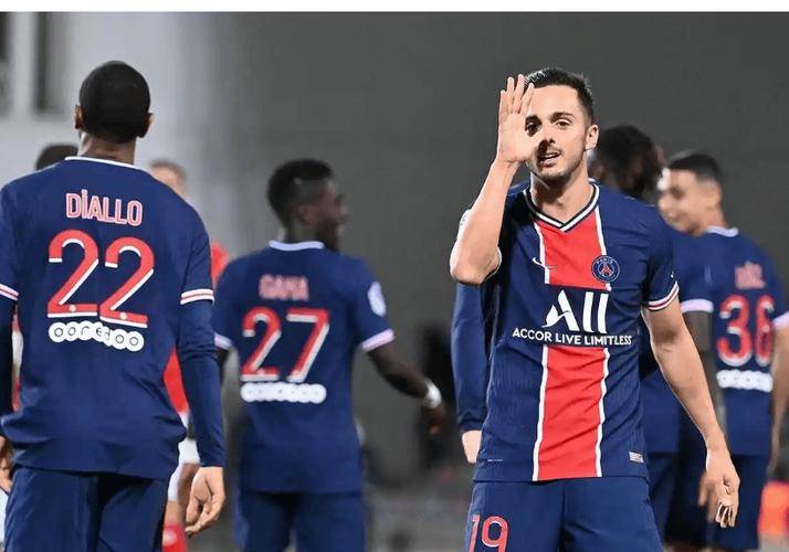 爱游戏官网app-包含图卢兹球员拼尽全力，为球队争取胜利的词条