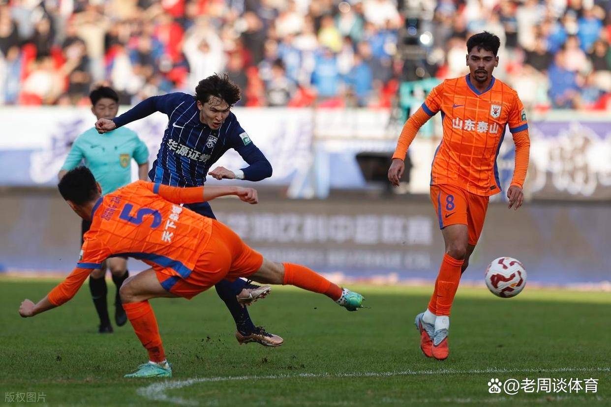 爱游戏官方登录入口-外援表现亮眼，球队大胜对手